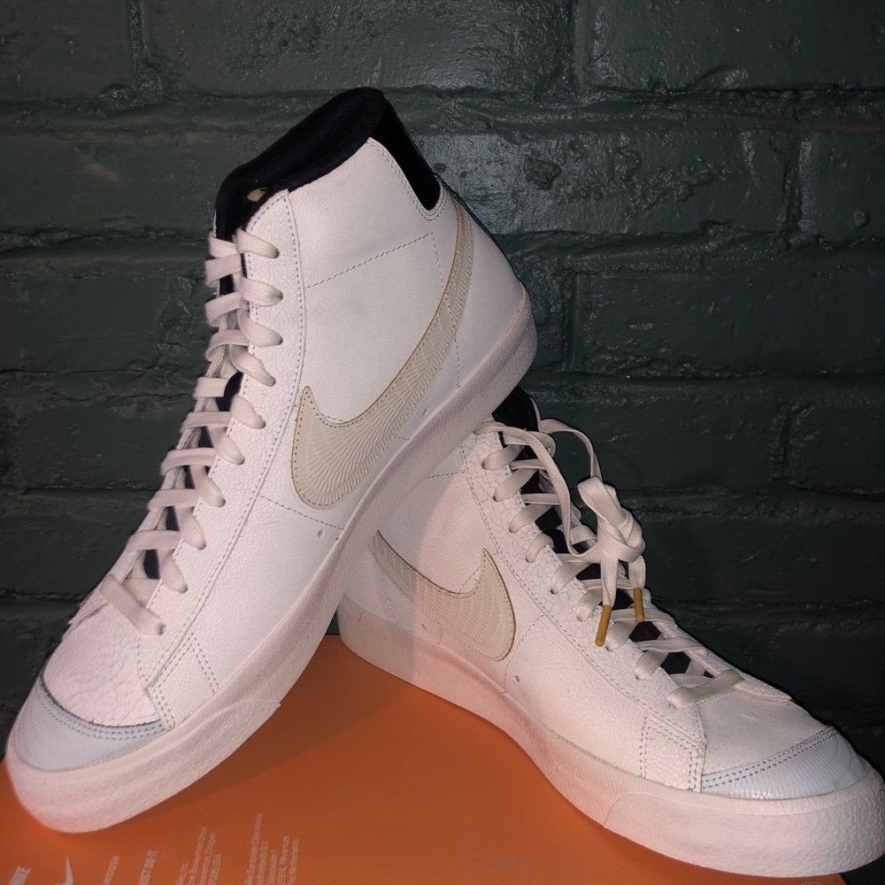 Nike Blazer Mid ‘77 Vntg- Dia de Los Muertos